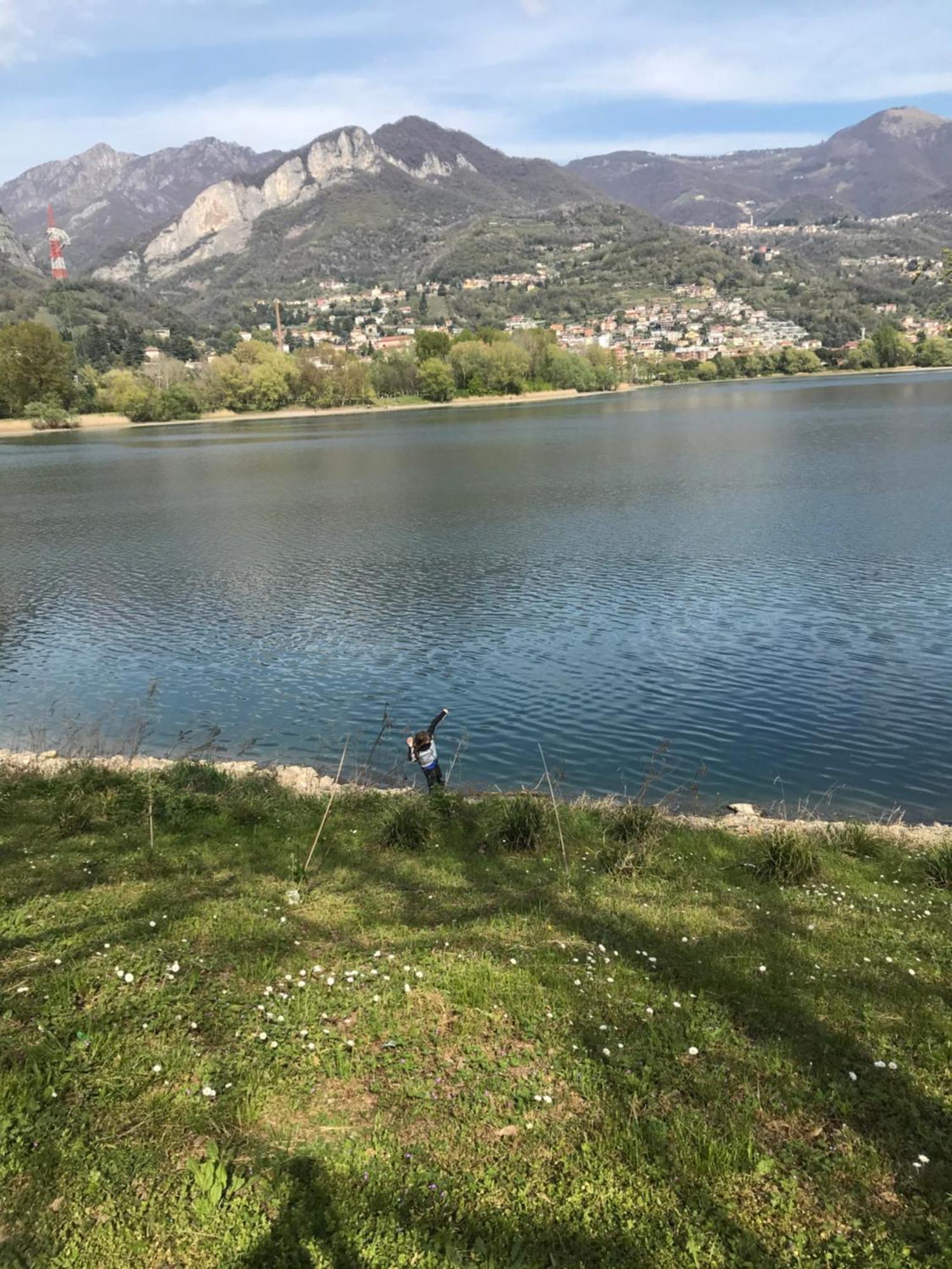 Iuli Lake Home Tra Lago E Montagna Olginate ภายนอก รูปภาพ